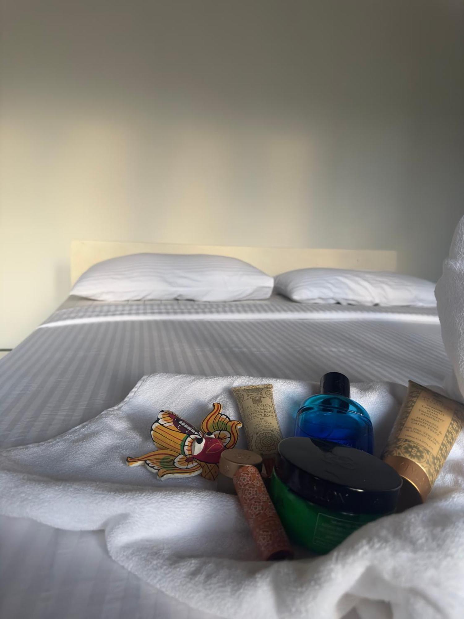 Kande Home Κάντι Εξωτερικό φωτογραφία